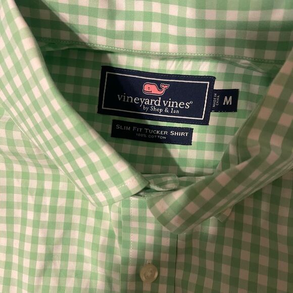 Vineyard Vines Slim Fit Tucker Shirt Men’s Size M Button Down - Picture 2 of 3